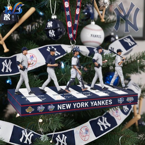New York Yankees Run All Way Ornament