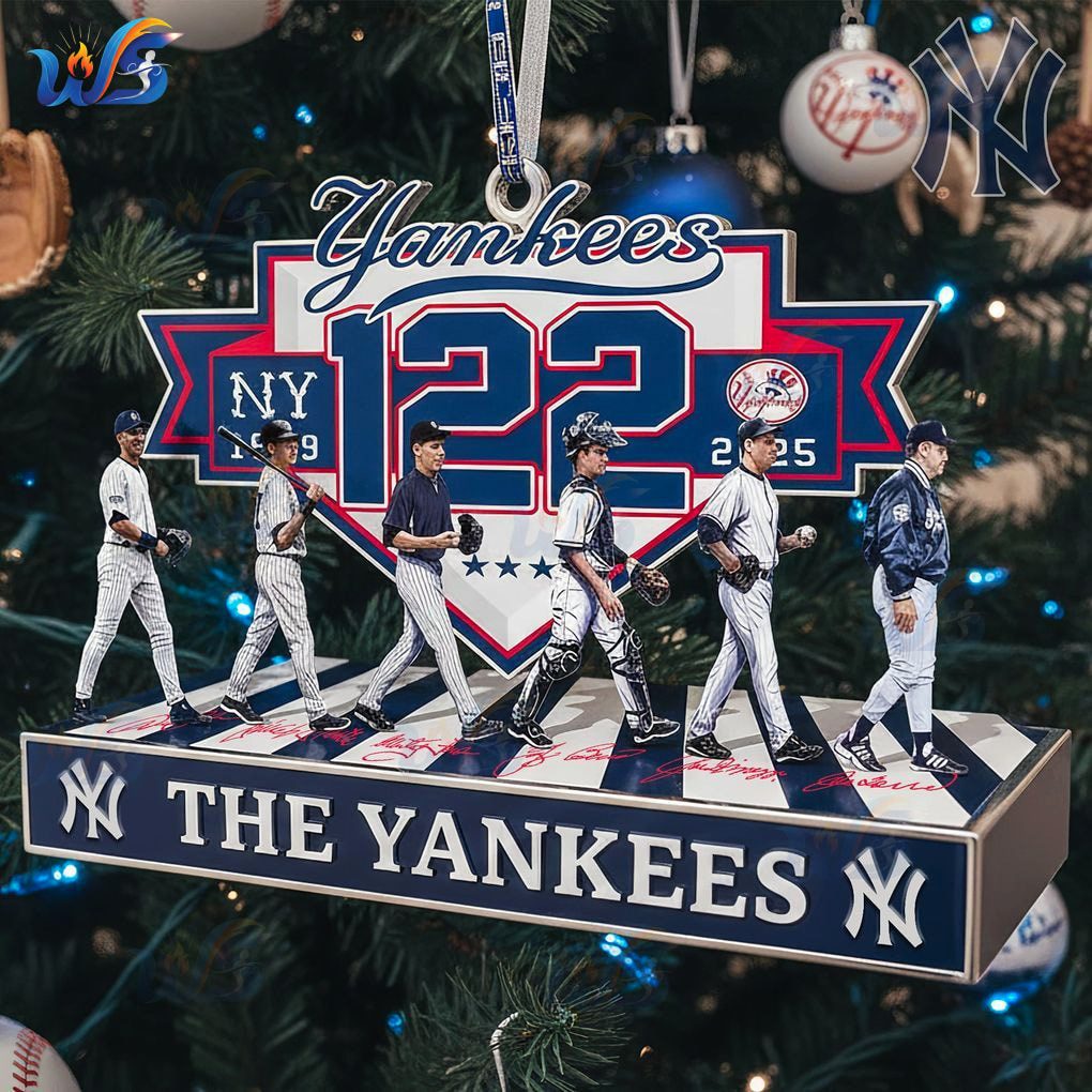 The New York Yankees 122th Anniversary Ornament The New York Yankees 122th Anniversary Ornament